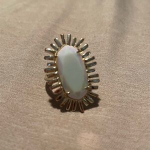 Kendra Scott Owen ring in White Iridescent